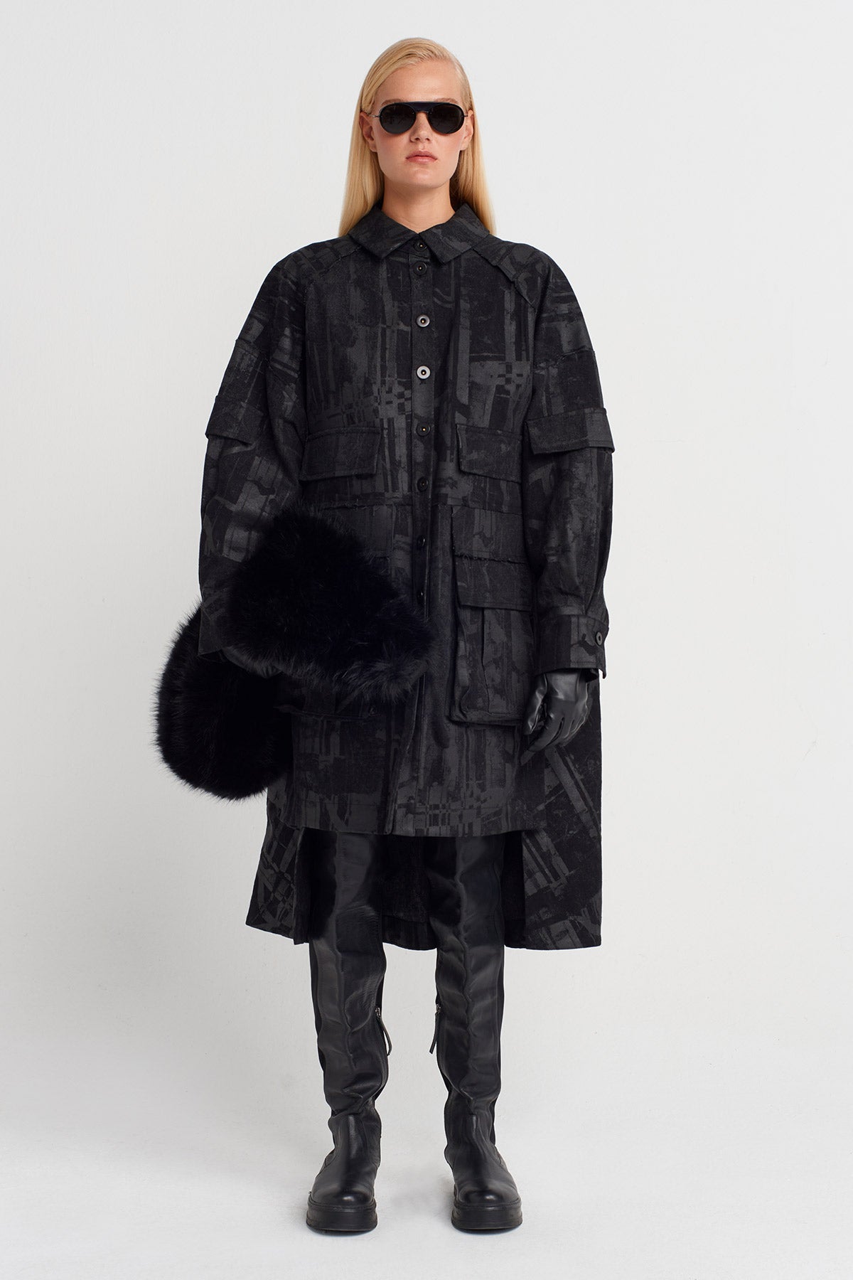 Black Printed Oversize Shirt Dress-K254014060