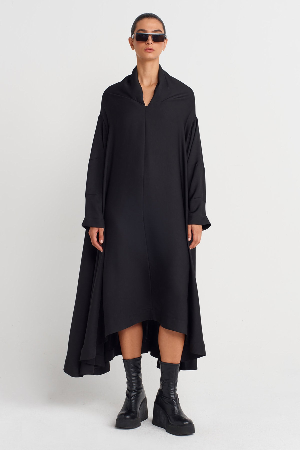 Black Asymmetrical Cut Maxi Dress-K254014061