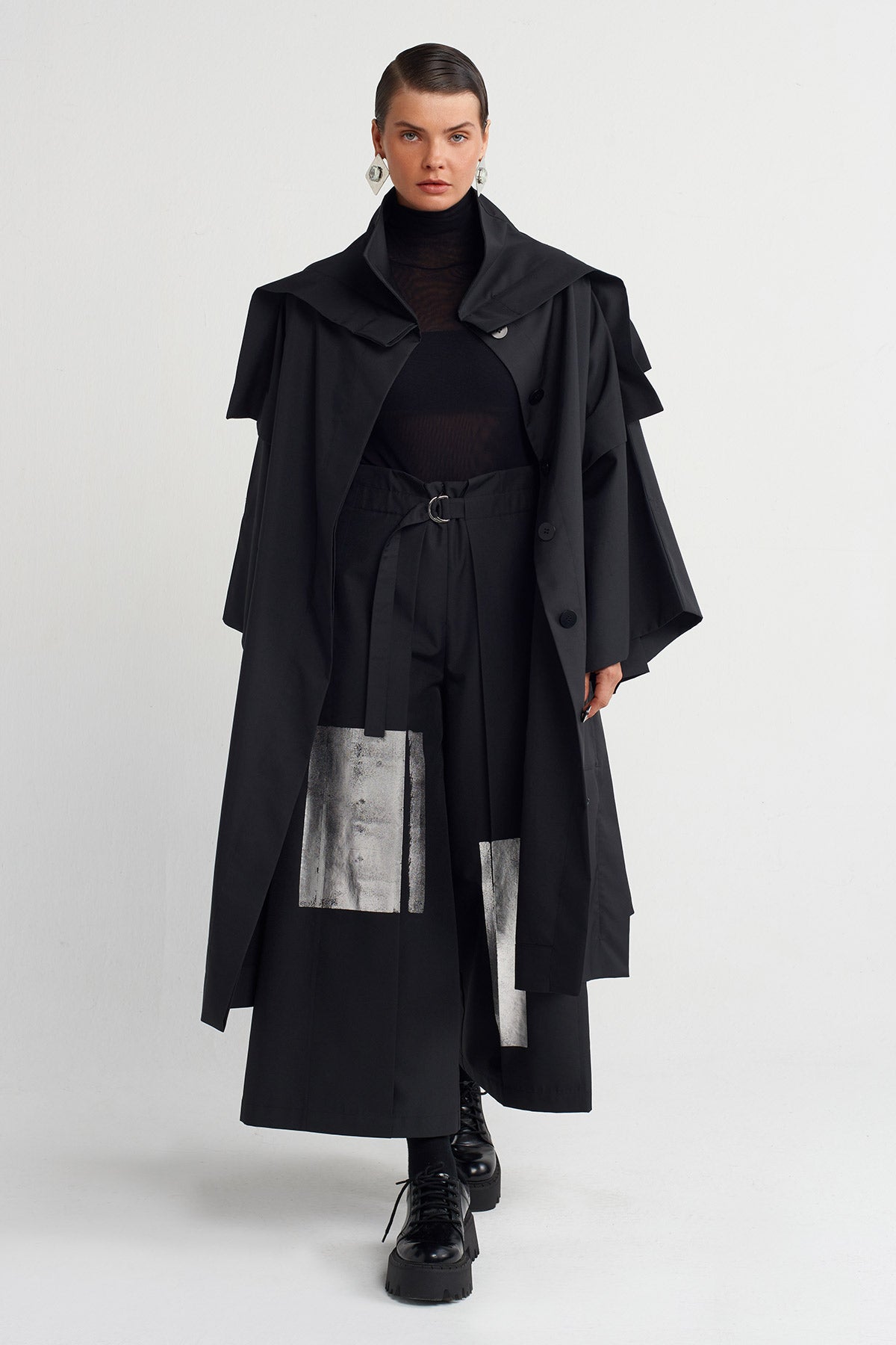Black Metallic Detailed Layered Trench Coat-K255015004