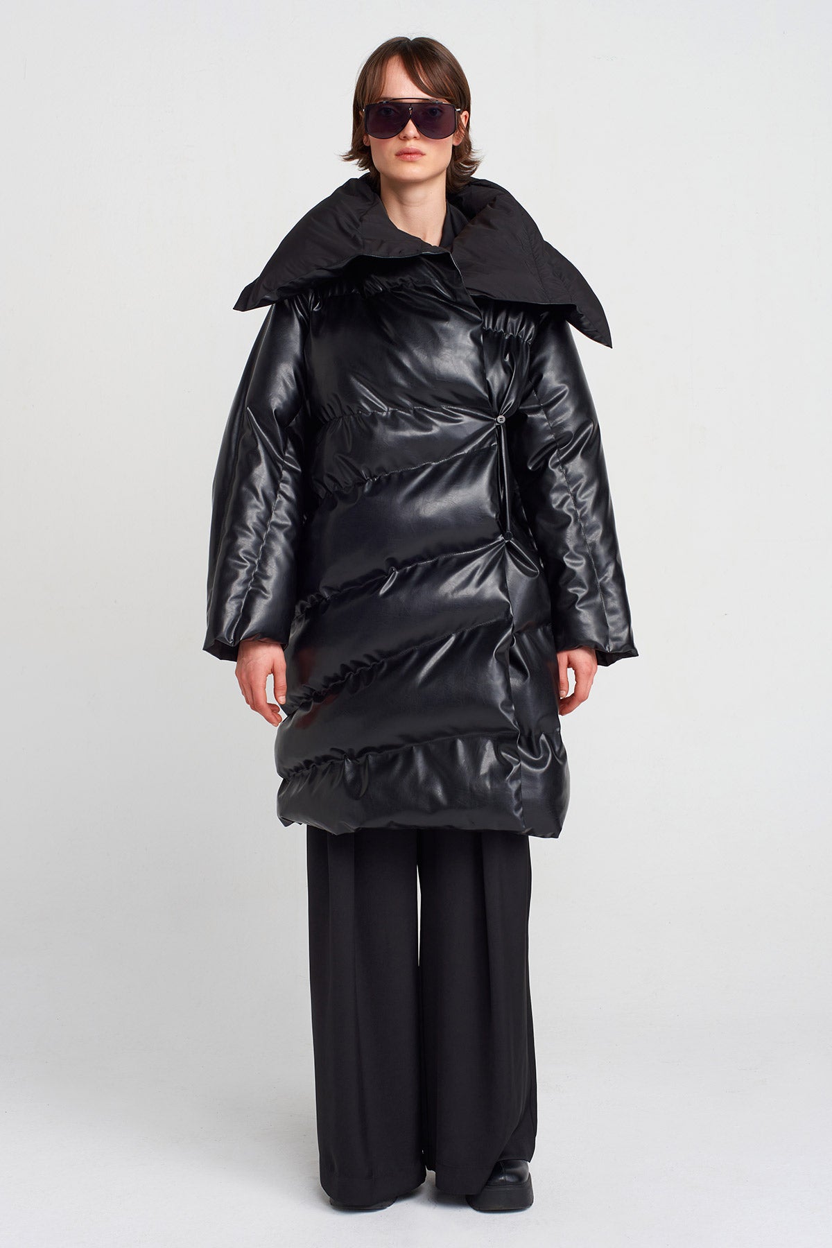 Siyah Vegan Deri Puffer Kaban-K255015027