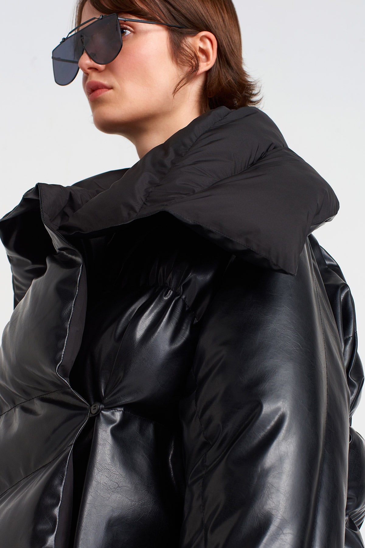 Siyah Vegan Deri Puffer Kaban-K255015027
