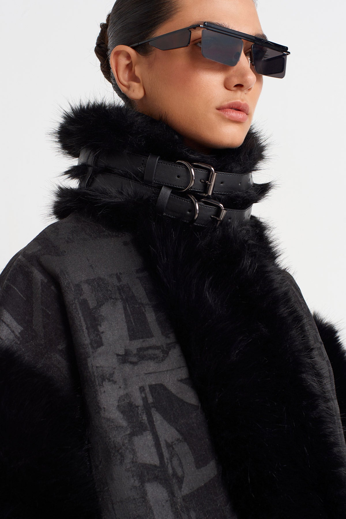 Black Fur Detailed Printed Jacket-K255015059