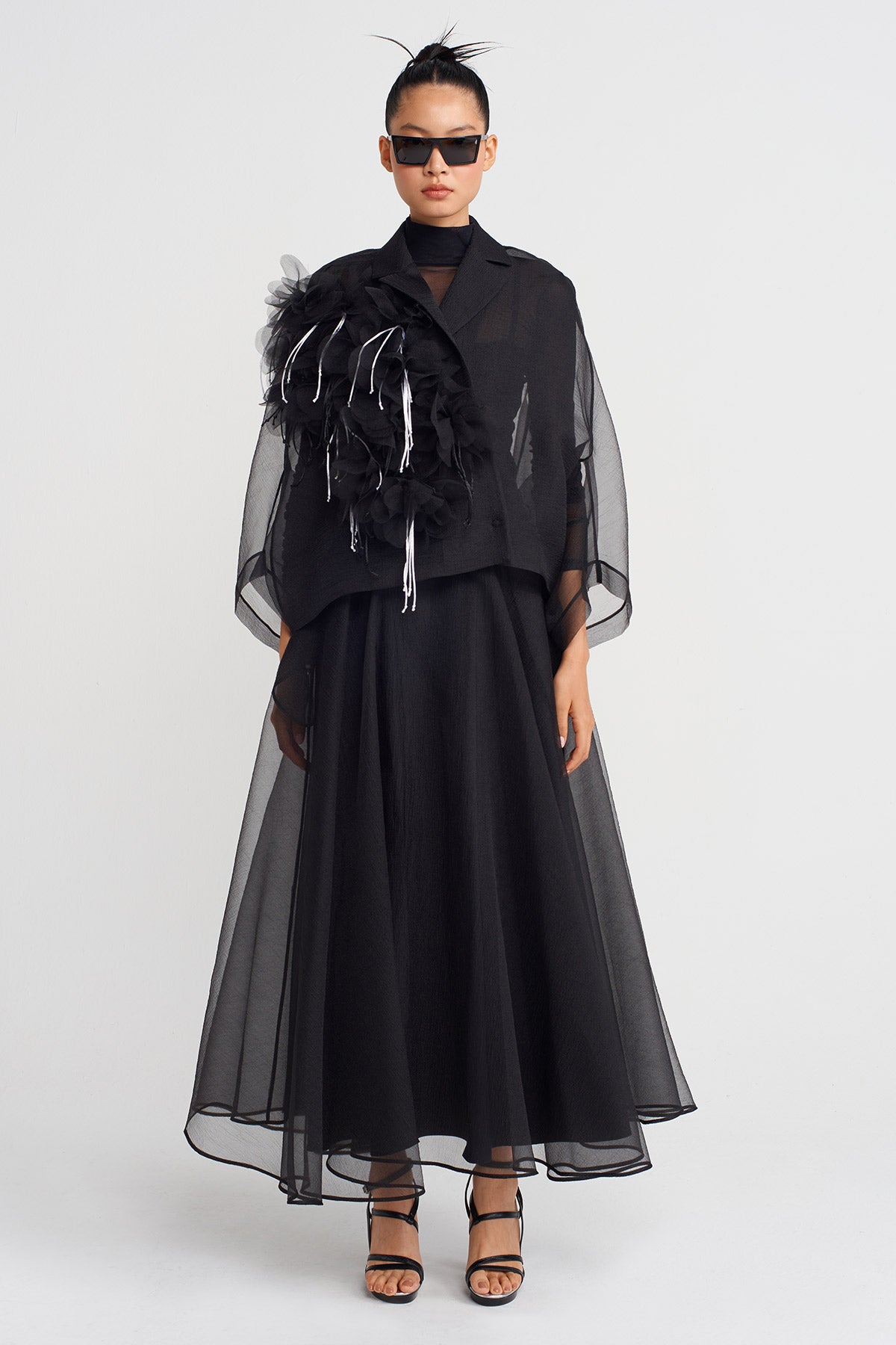 Black / Black Floral Applique Organza Short Jacket-K255015070