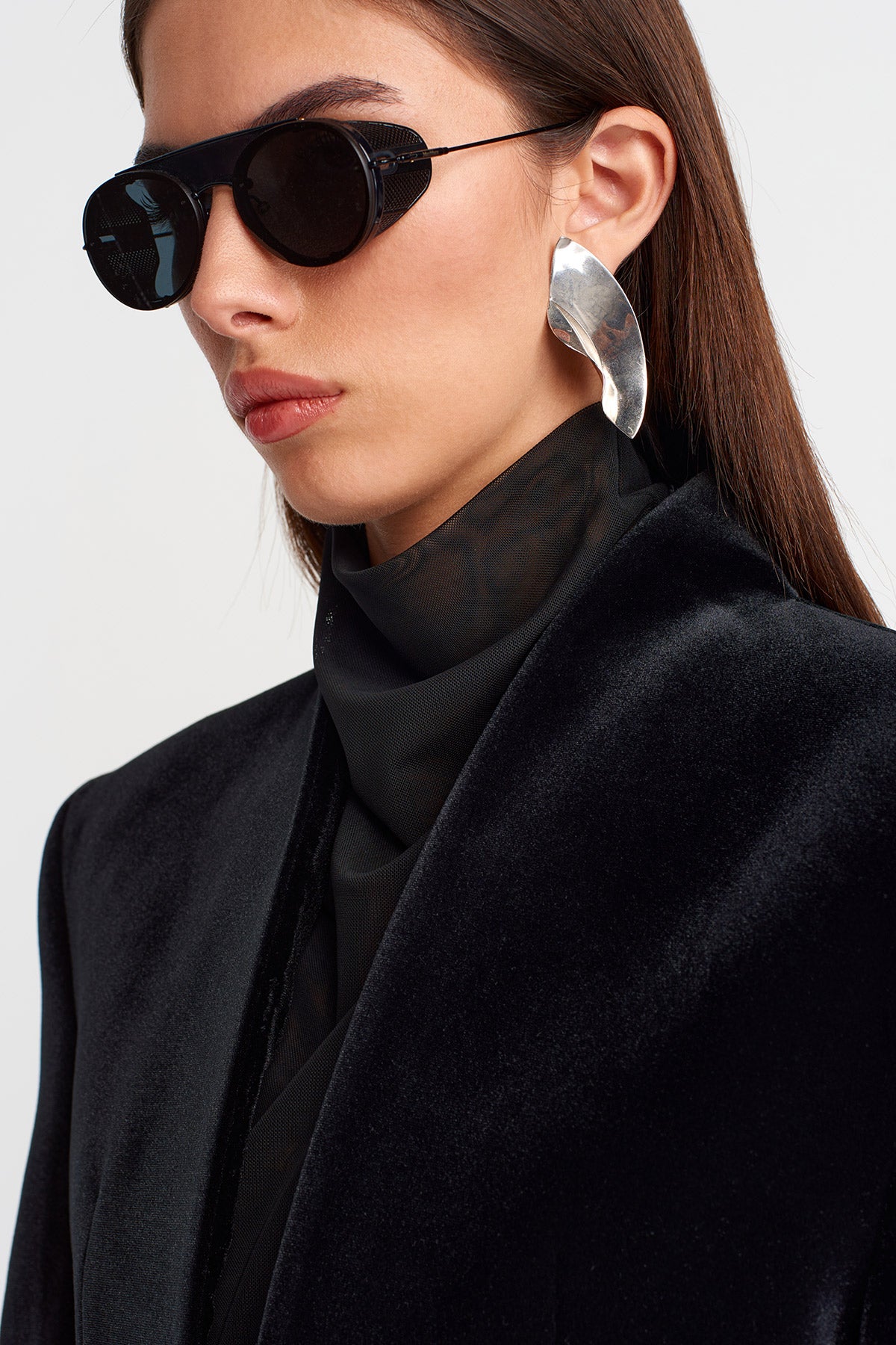 Black Short Velvet Jacket-K255015094