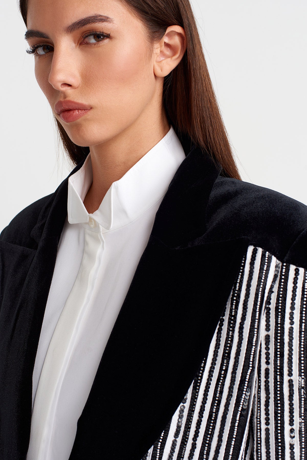 Black/White Velvet Collar Beaded Short Jacket-K255015099