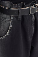 Siyah Kemerli Yıkama Efektli Denim Pantolon-K263013010