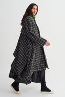 Black / Off-white Asymmetrical Cut Plaid Long Coat - K267017001