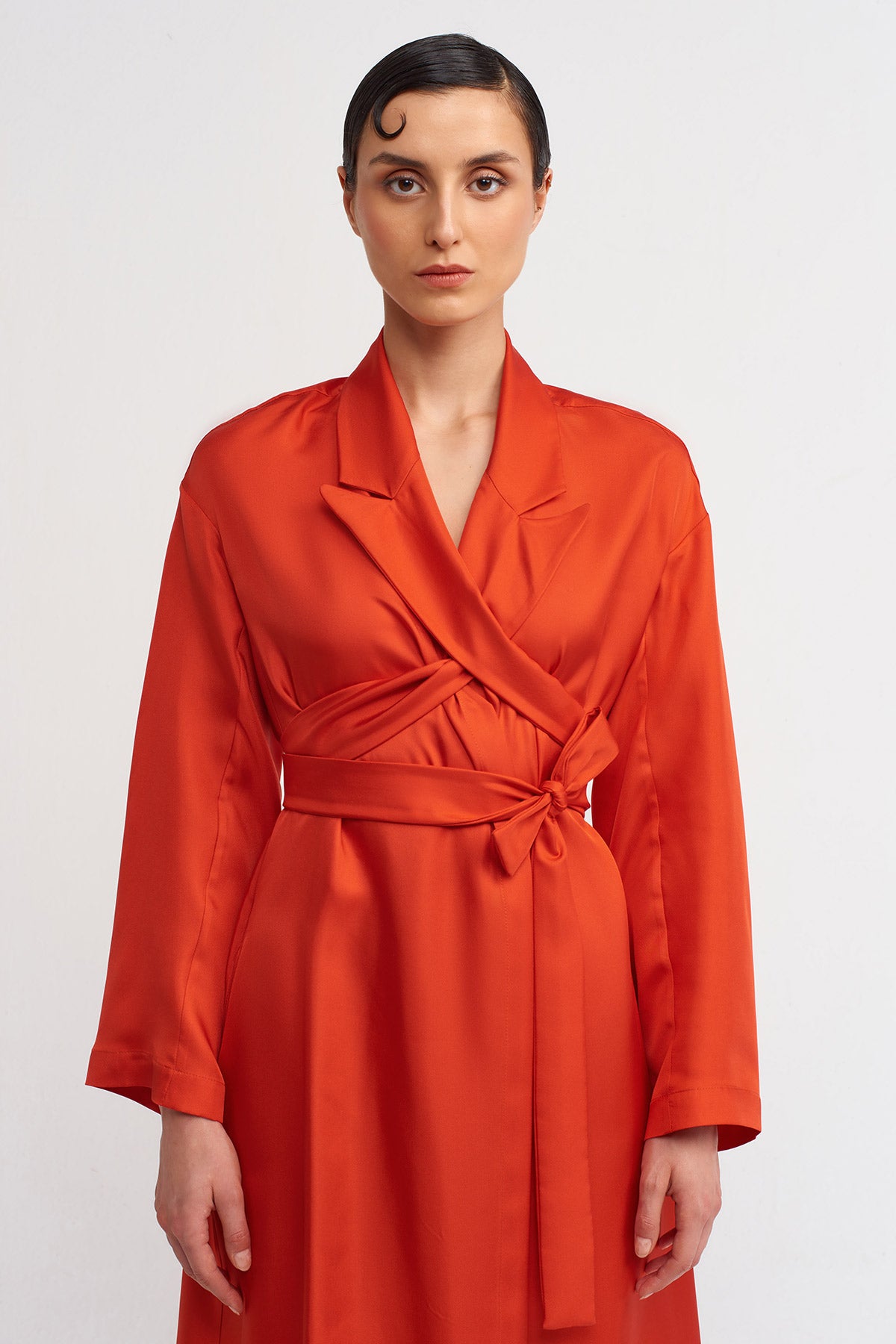 Kırmızı Çapraz Bağlama Detaylı Uzun Elbise-Y244014013