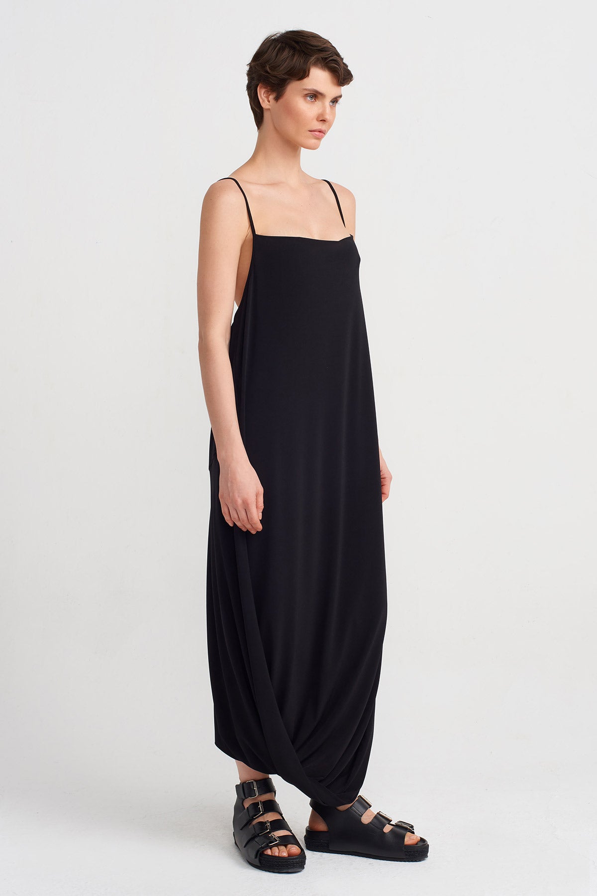 Siyah İnce Askılı Drapeli Elbise-Y244014114