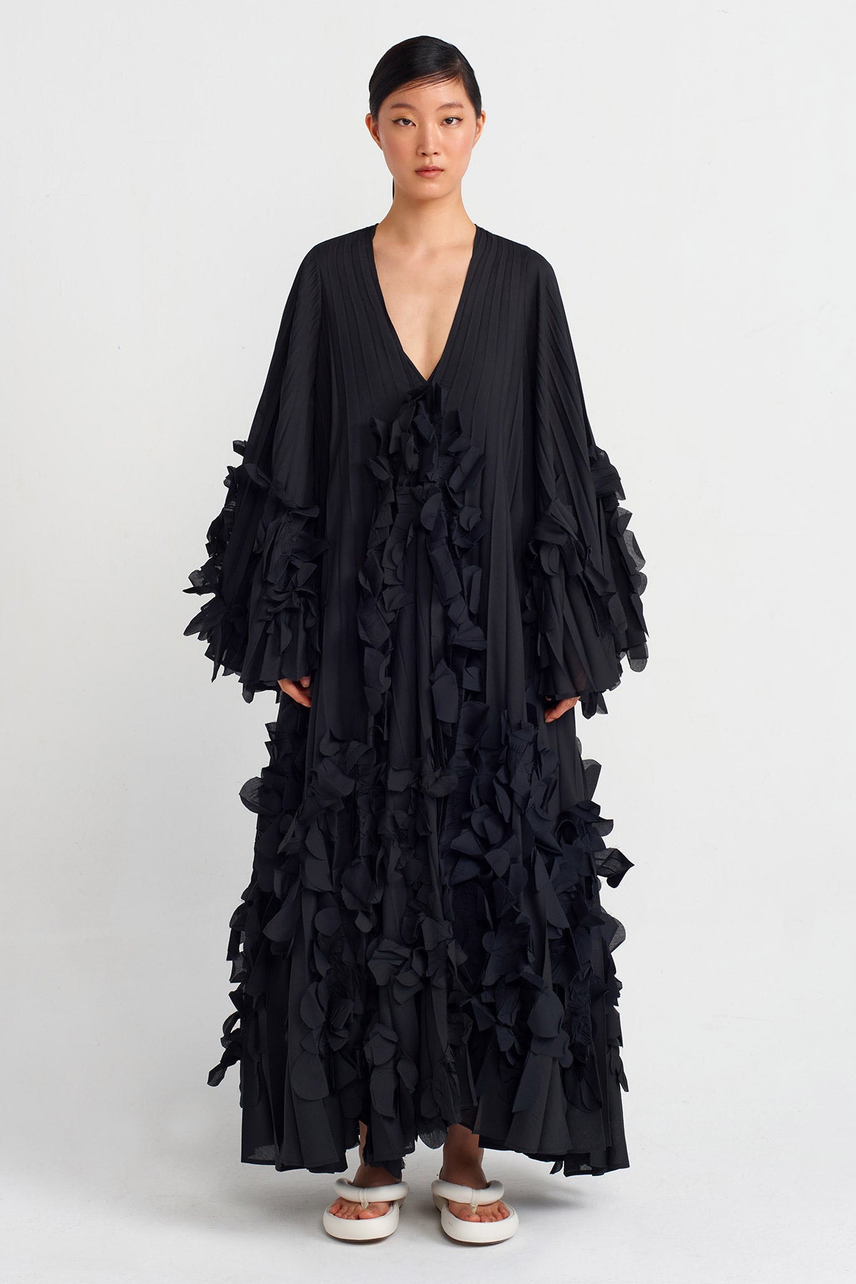 Siyah Çiçek Motifli Uzun Kimono-Y245015102
