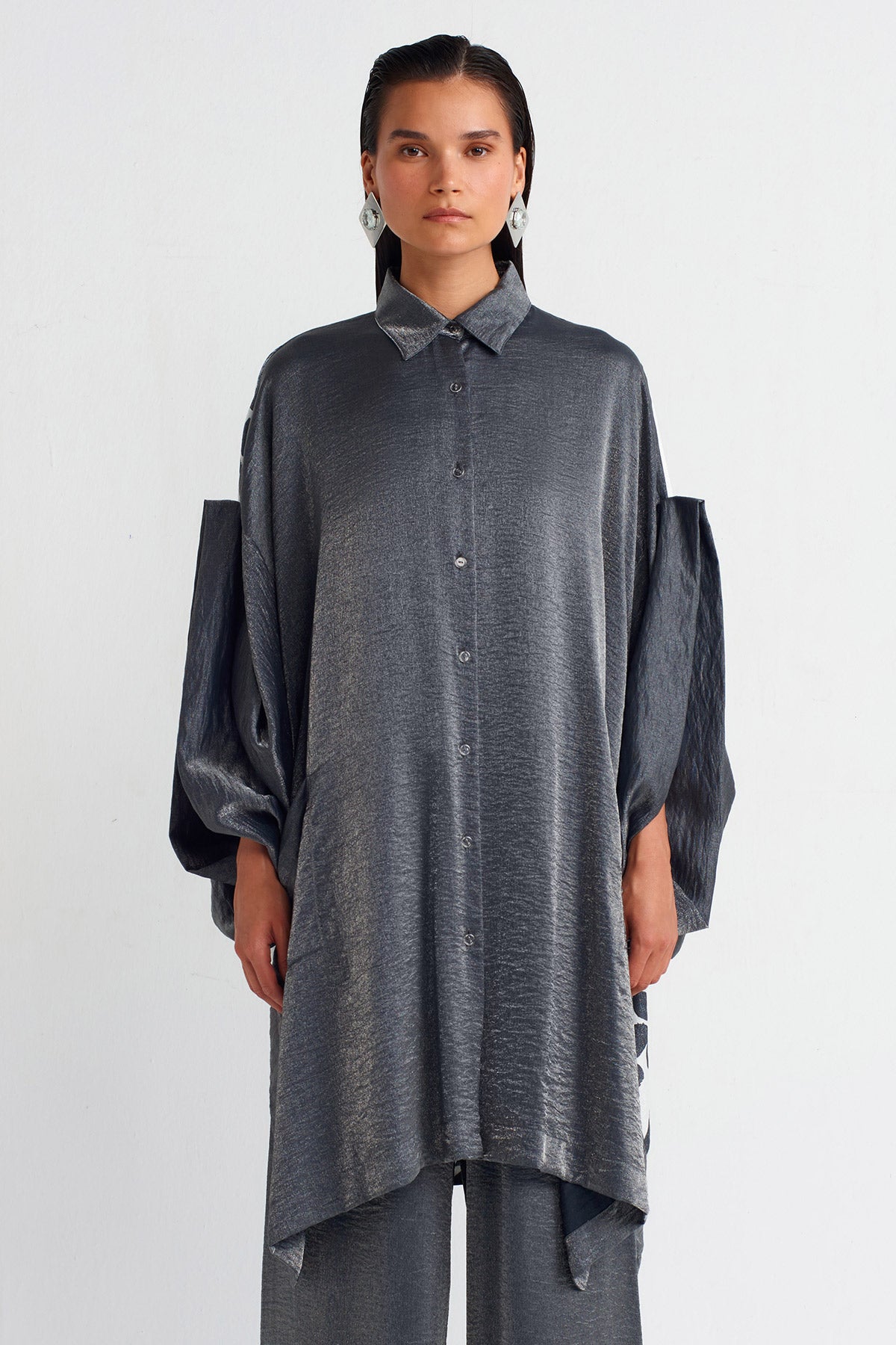 Arkası Baskılı Kimono Kesim Gömlek-Y251011027