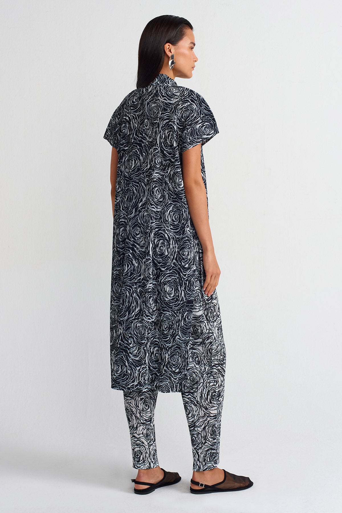 Patterned Pleated Long Shirt-Y251011053