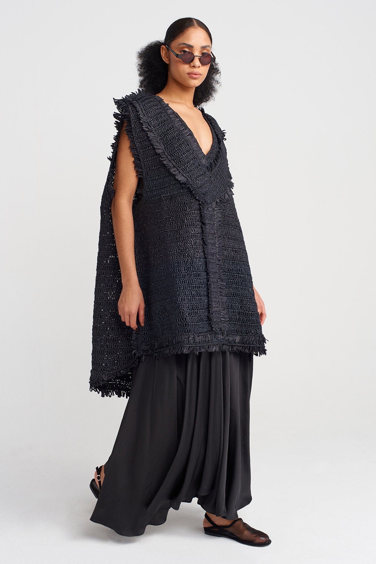 Siyah Oversize Örgü Top-Y251011117