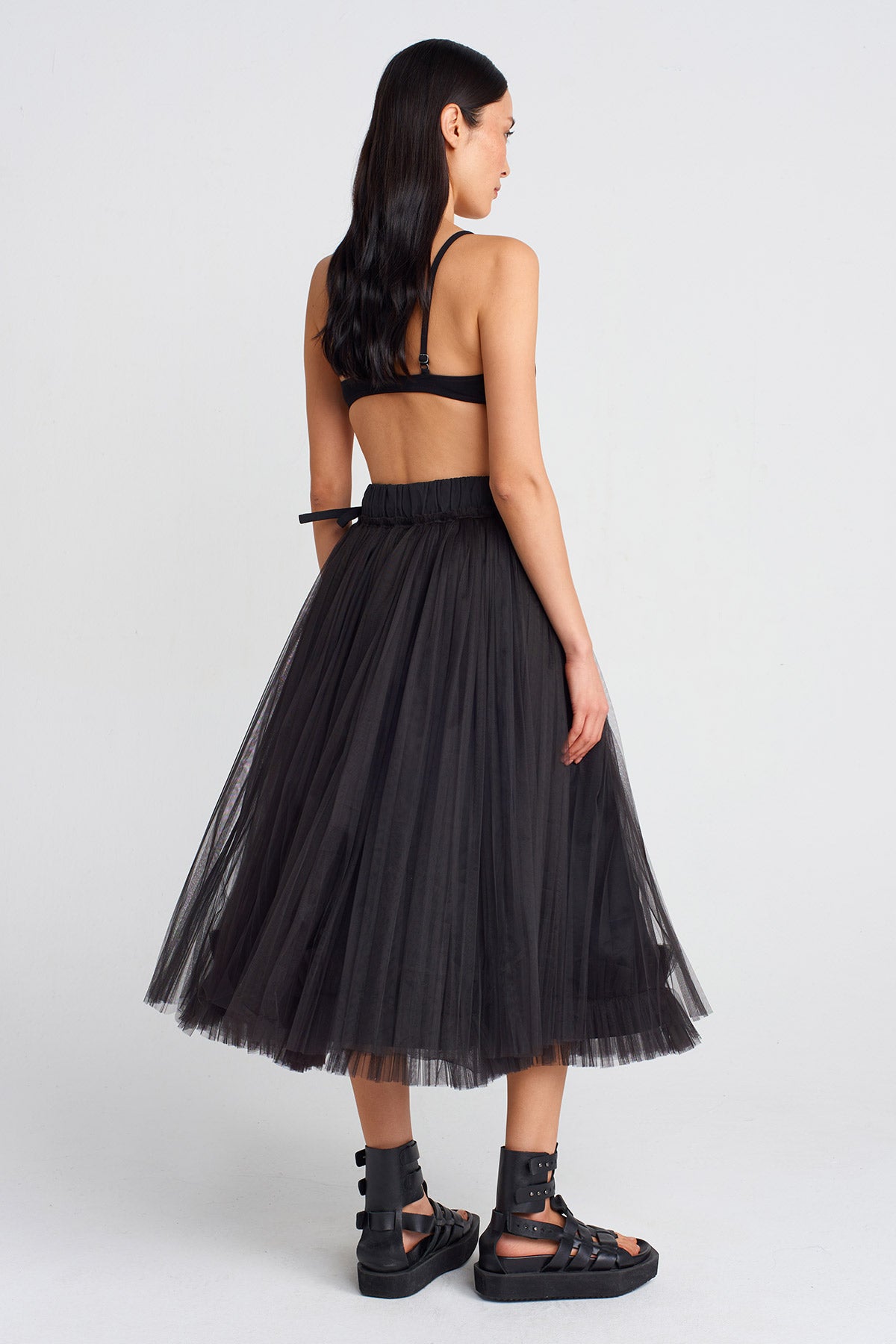 Black Puffy Tulle Midi Skirt-Y252012023