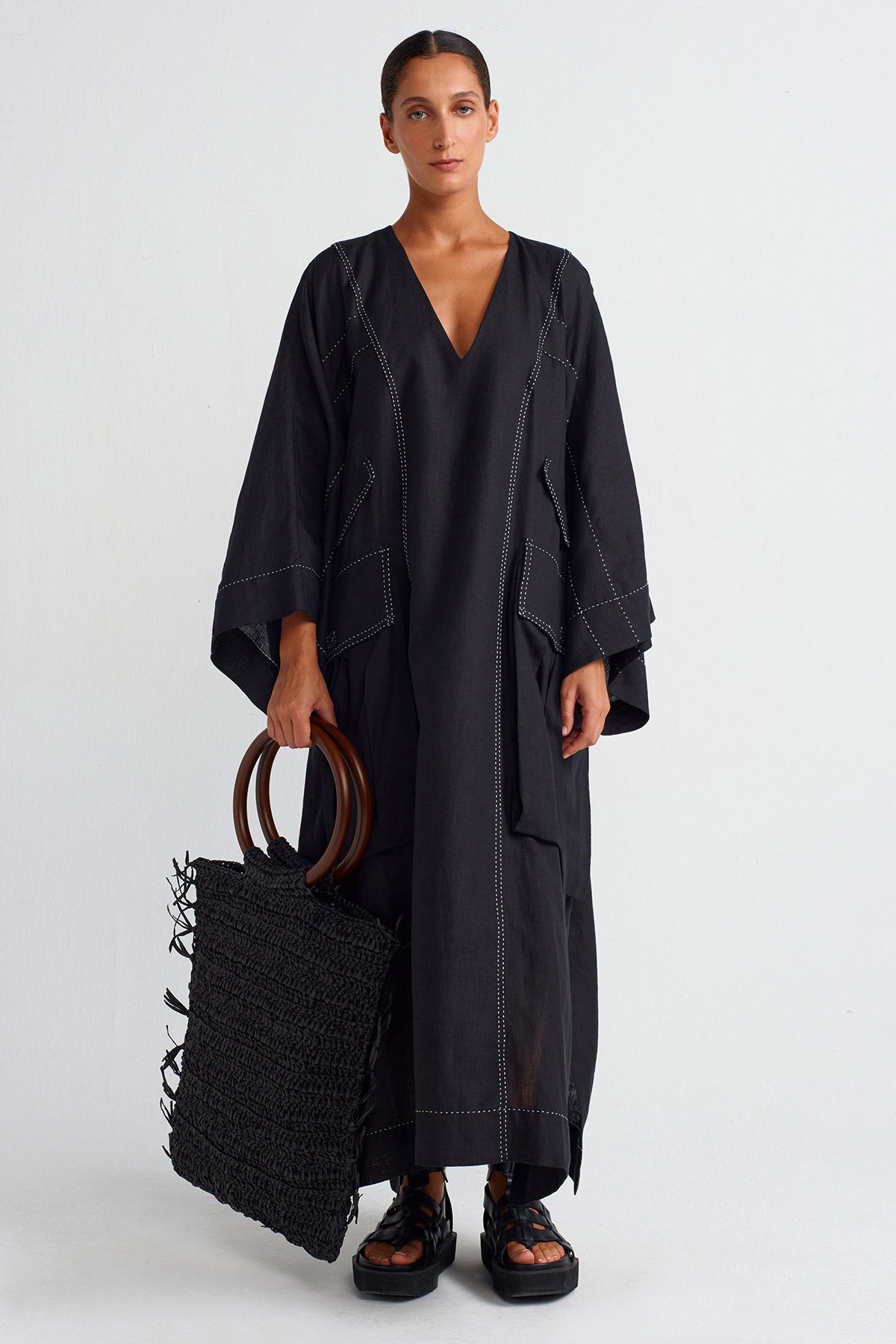 Black / White Contrast Stitched Pocketed Linen Kaftan Dress-Y254014020