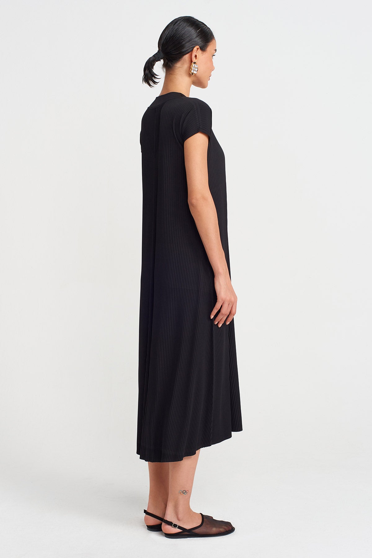 Black V Neck Pleated Jersey Dress-Y254014137