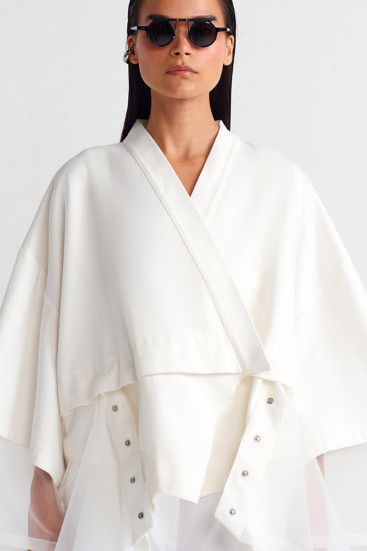 Kırık Beyaz Organze Detaylı Kimono -Y255015016