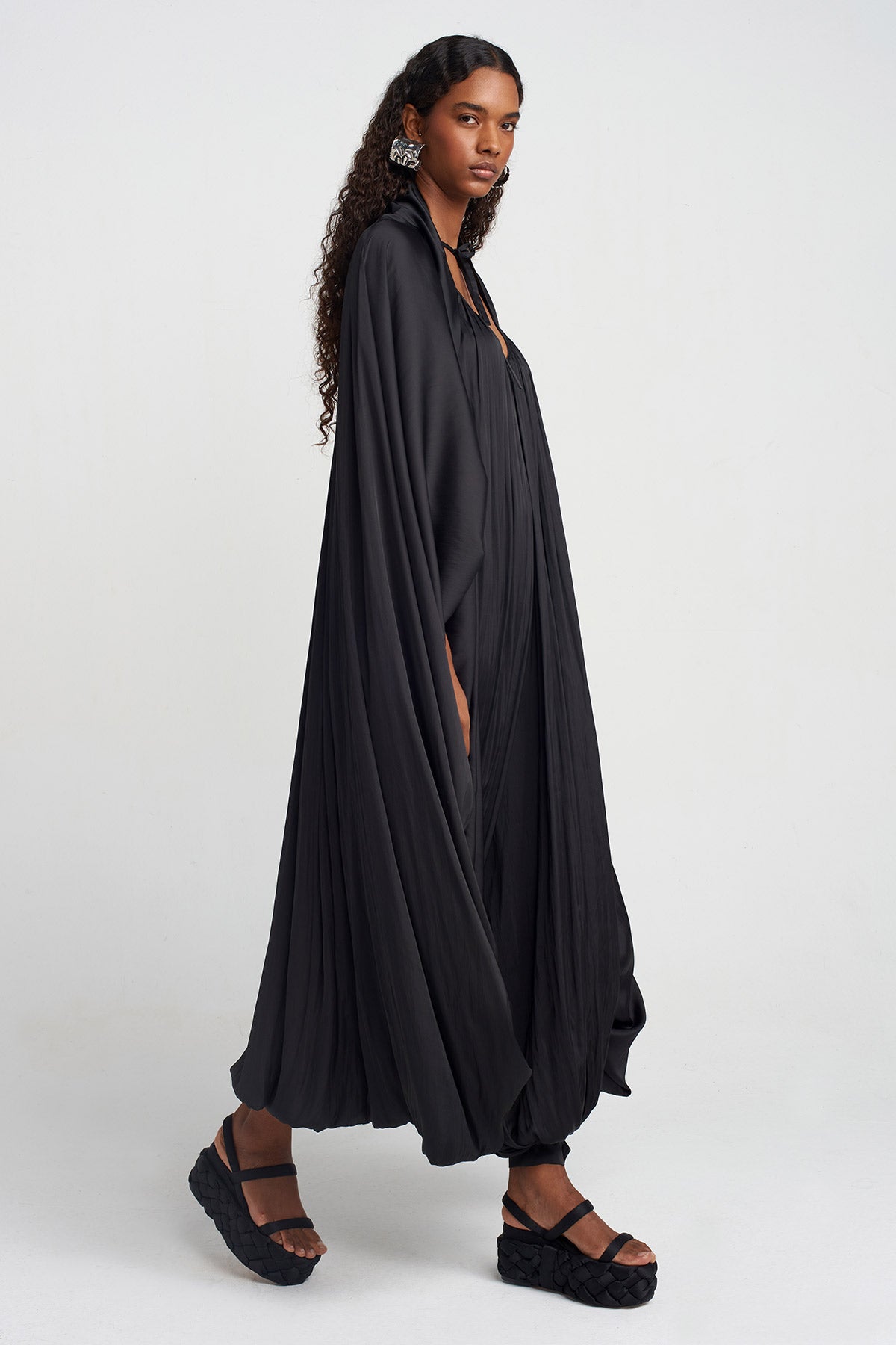 جاكيت أسود - Y255015029