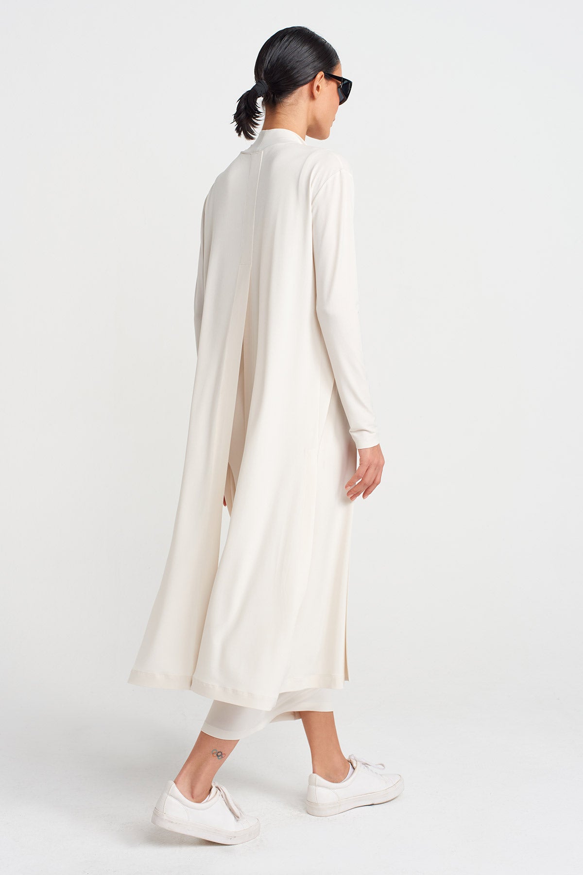 كارديجان جيرسي طويل بلون البيج الفاتح - Y255015083