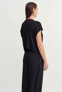 Black Draped Collar Asymmetric T-Shirt - Y261011070