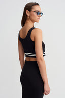 Black Stripe Detail Crop Top - Y261011003