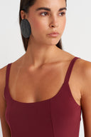 Plum Sleeveless Basic Blouse - Y261011010