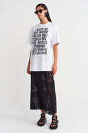 Off-White Oversize T-shirt with Text Detail - Y261011022