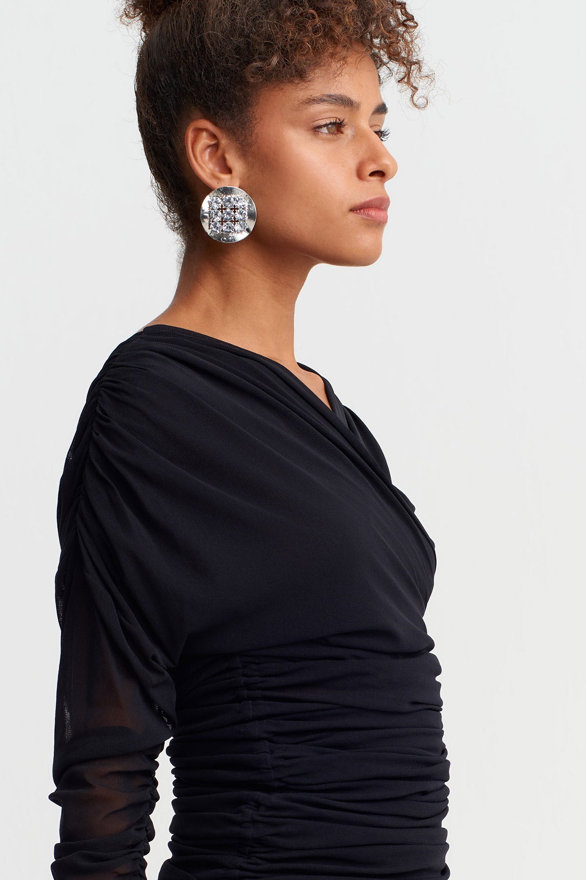 Siyah Drapeli Tül Bluz-Y261011043