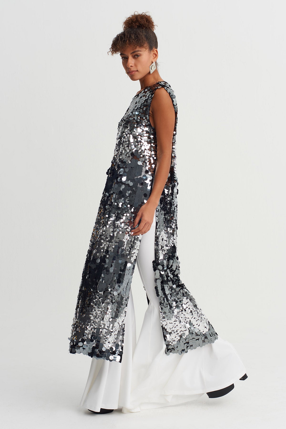 تونيك طويل مزين بالترتر باللون الأخضر الداكن - Y261011053