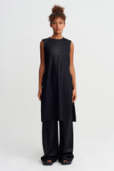 Black Textured Long Sleeveless Tunic Blouse - Y261011064
