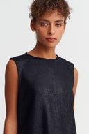 Black Textured Long Sleeveless Tunic Blouse - Y261011064