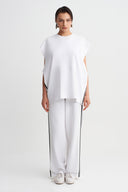 Kırık Beyaz Şerit Detaylı Oversize T-Shirt-Y261011118