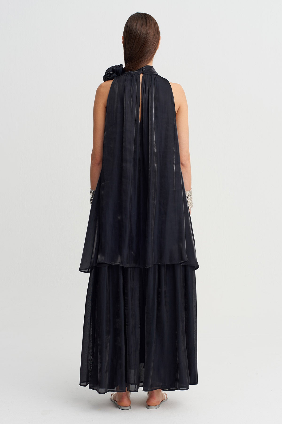 Siyah Yakası Çiçek Detaylı Saten Elbise-Y264014019