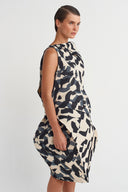 Printed Origami-Shaped Pleated Dress - Y264014025