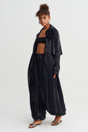 Black Shiny Trench Coat with Floral Details - Y267017005