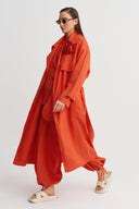 Red Linen Trench Coat with Belt and Collar Flower Detail - Y267017013
