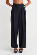 Siyah Yüksek Bel Pileli Trousers-Y263013008