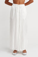 Off-White Wrinkled Textured Loose Fit White Trousers - Y263013015