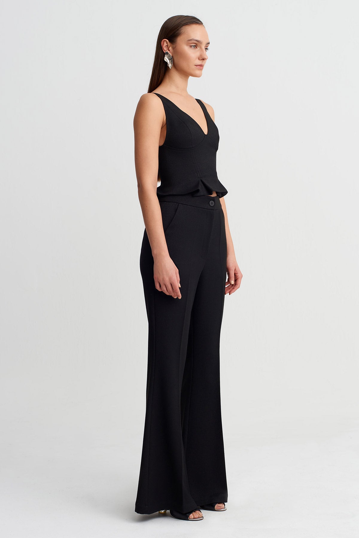 Siyah Yüksek Bel Geniş Paça Pantolon-Y263013017