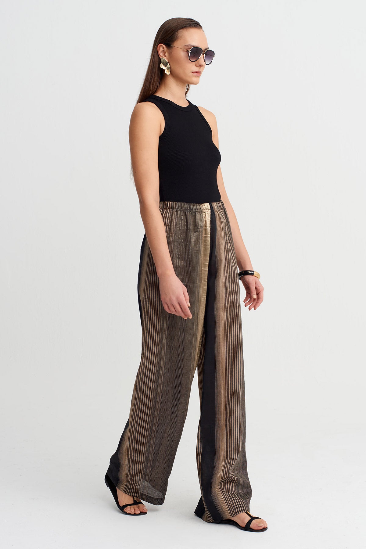Siyah/Gold Çizgisel Dokulu Geniş Paça Trousers-Y263013036