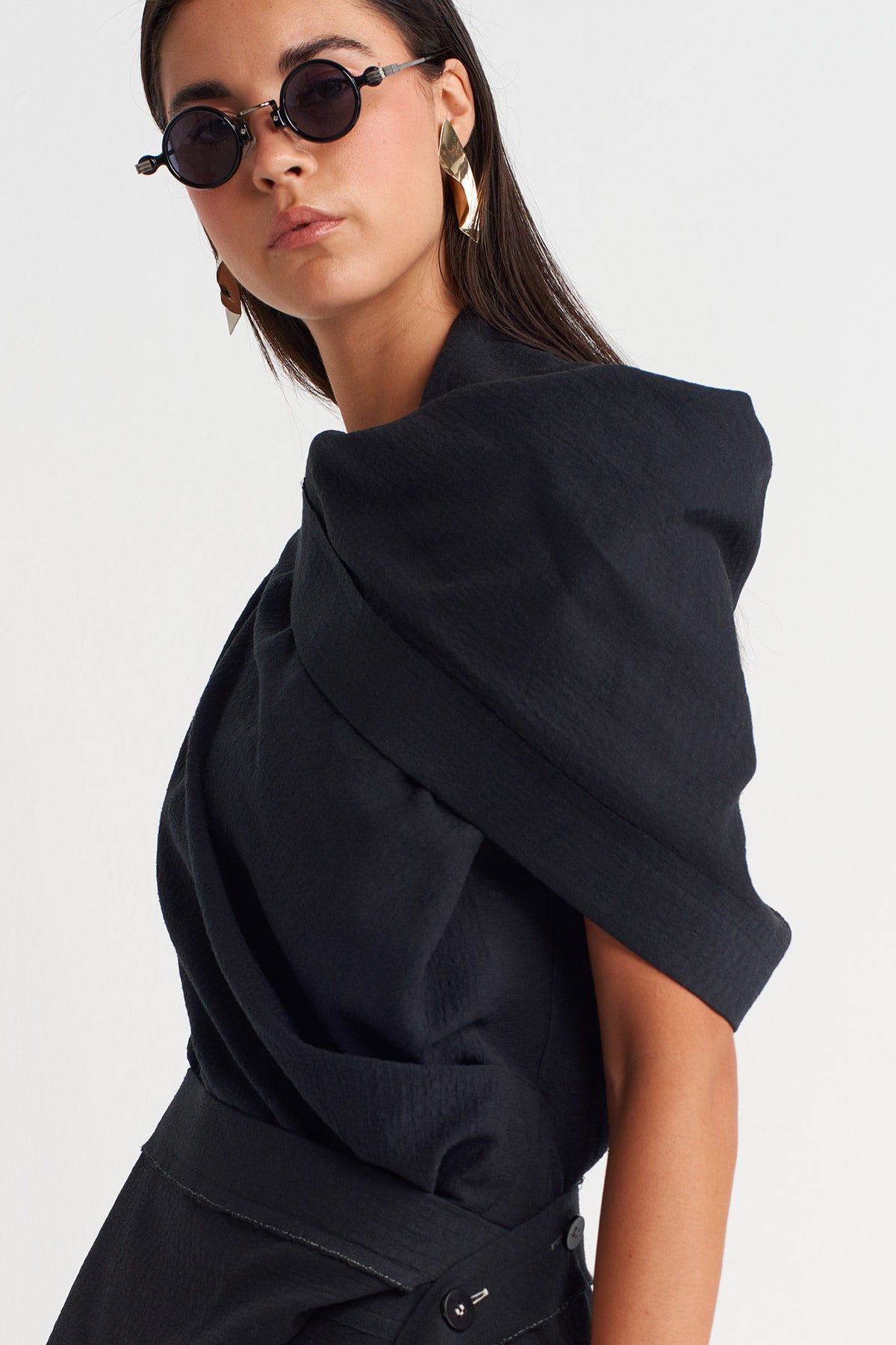 Black Asymmetrical Sculptural Draped Dress - Y264014012