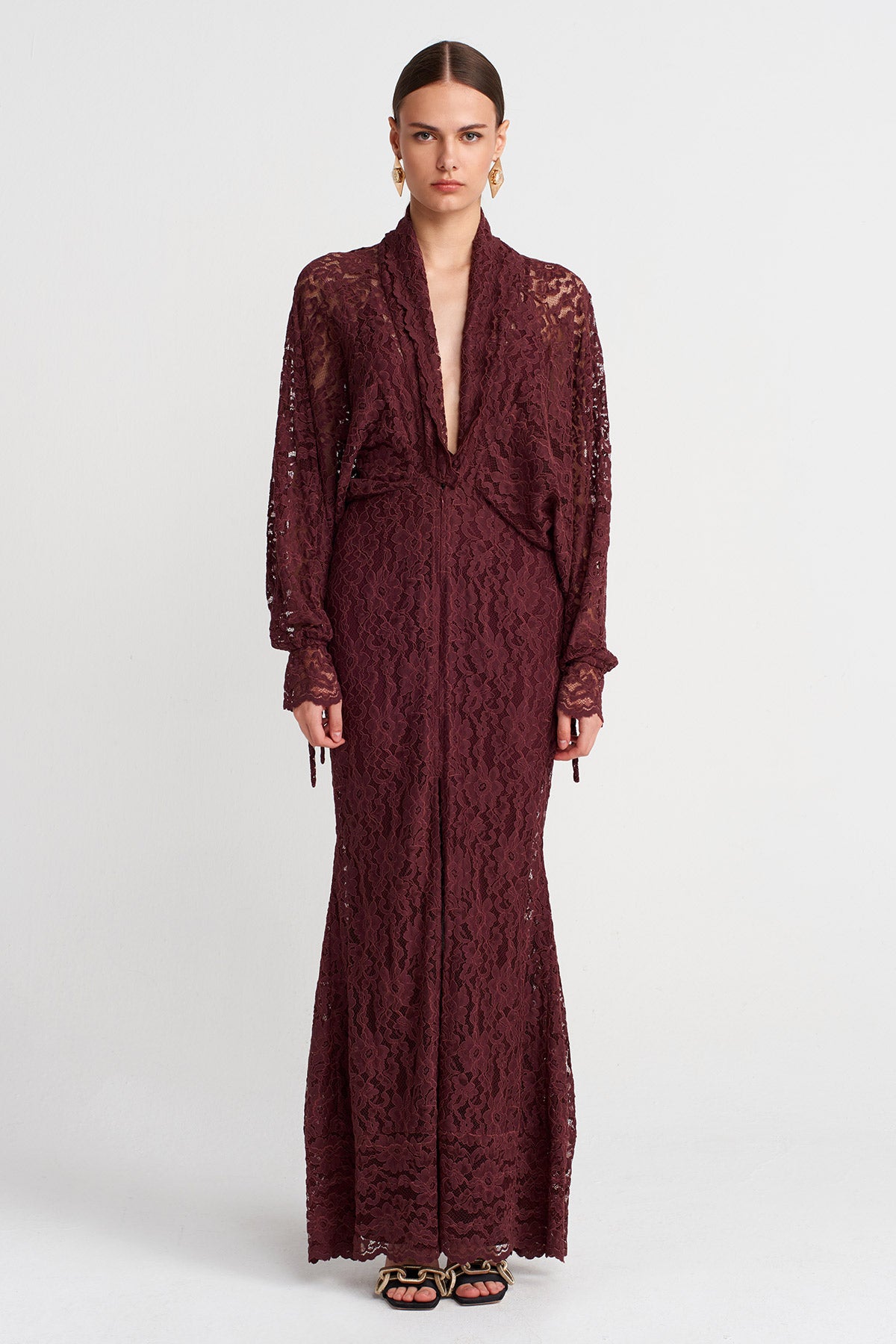 Dantelli Derin Yakalı Uzun Elbise-Y264014021