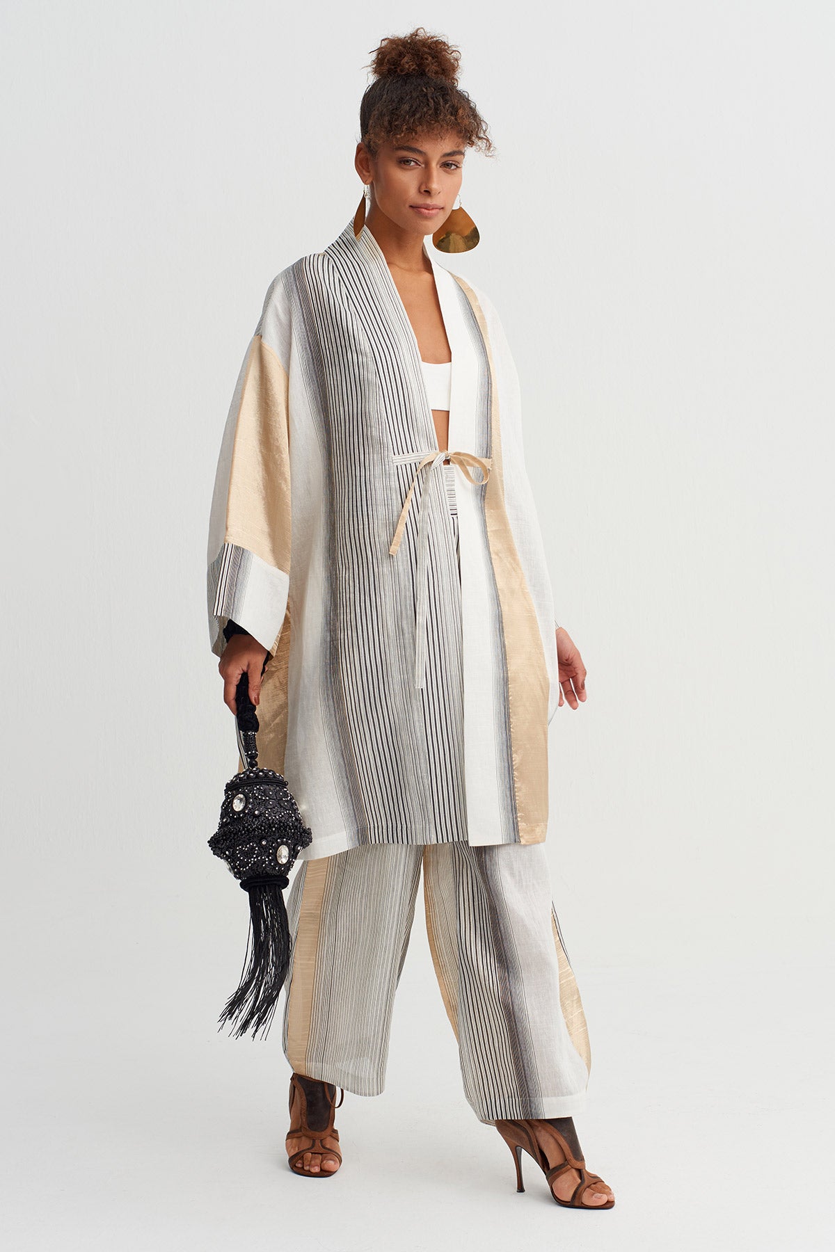 كيمونو مخطط - Y265015037