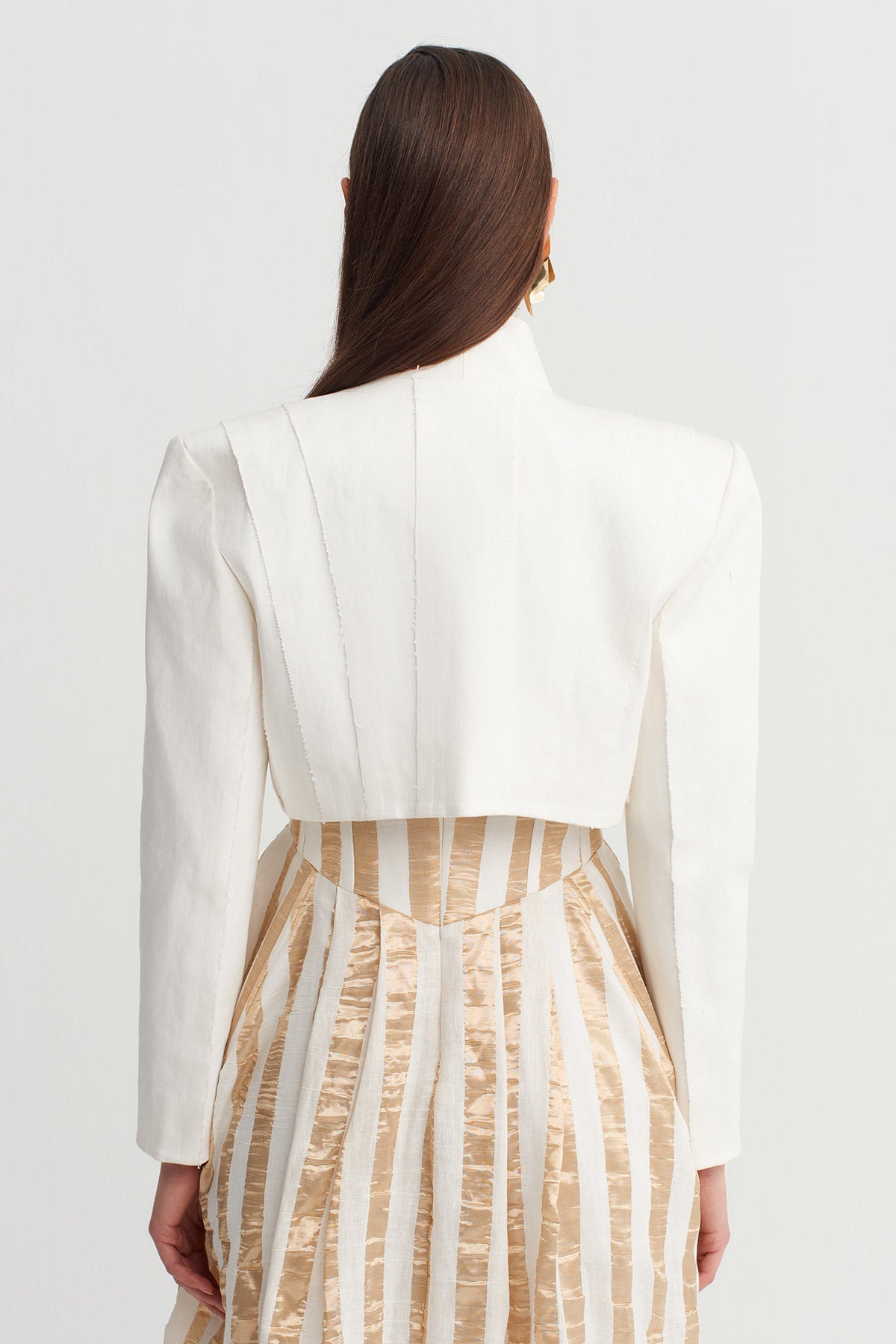 جاكيت قصير مرقع من أوف وايت - Y265015038