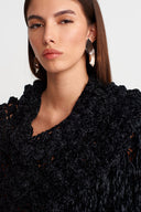 وشاح أسود محبوك بنقشة مميزة - Y266016005
