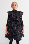 Siyah Scuba ve Naylon Birleşimli, Kolsuz Fırfırlı Elbise-K214024003